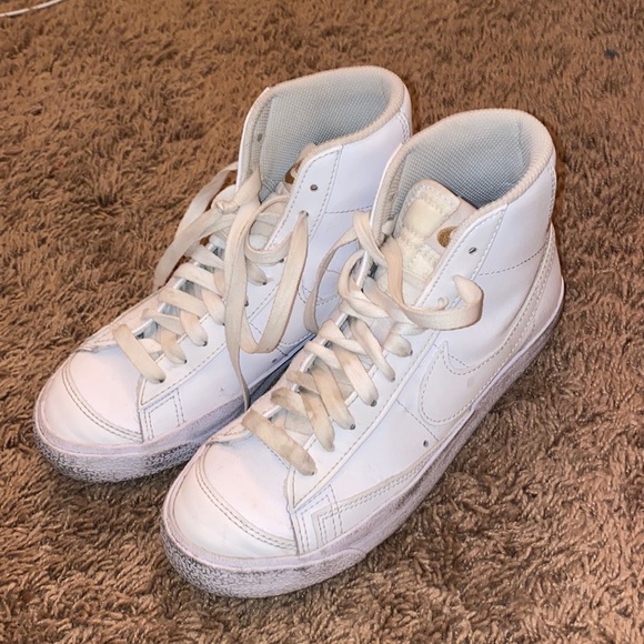 Nike Shoes - Nike Blazers 6W